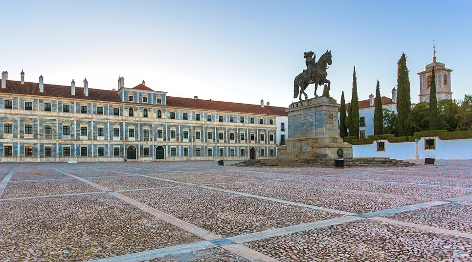 8. Vila Viçosa2