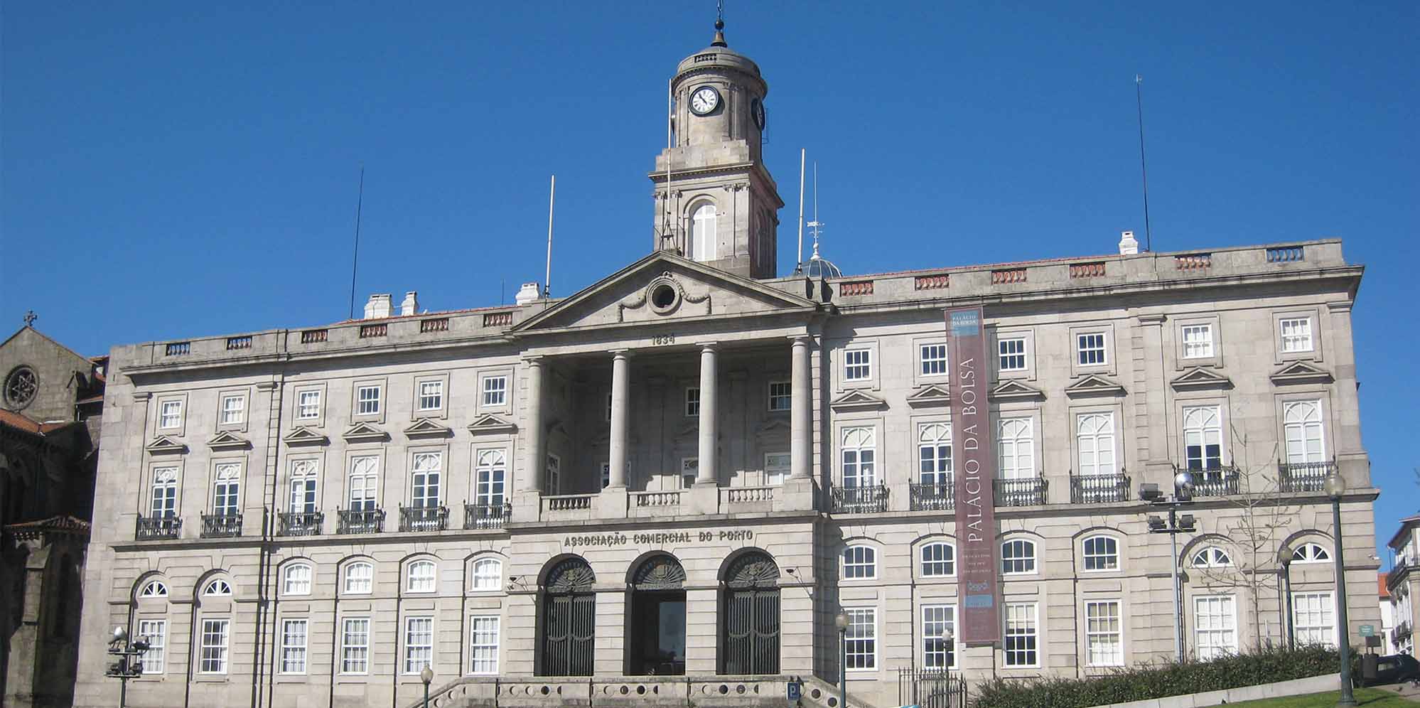 12 Palácio da Bolsa